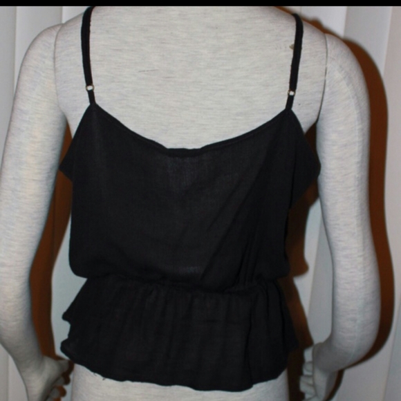 Sexy Ruffle charcoal camisole - Picture 2 of 4